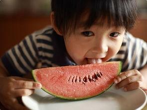 吃瓜的小甜甜,揭秘“吃瓜小甜甜”的甜蜜生活与独特魅力